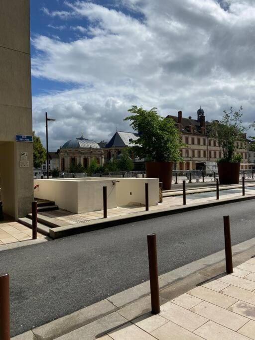 Place Du Marche - Centre Fontainebleau ! Exterior photo